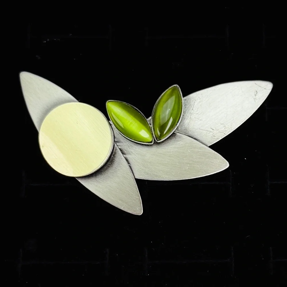 Silvertone Green modernist Christophe Poly Brooch Pin